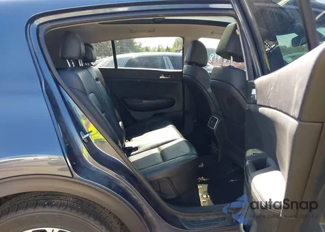 2017 Kia Sportage Ex z USA, uszkodzony, nr VIN KNDPNCAC3H7180328